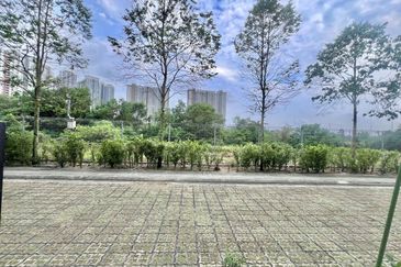 Lake Point Residence