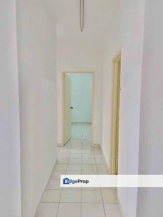 FREEHOLD Pangsapuri D Cahaya, Taman Perindustrian Kinrara Puchong FOR SALE, Selangor, Puchong
