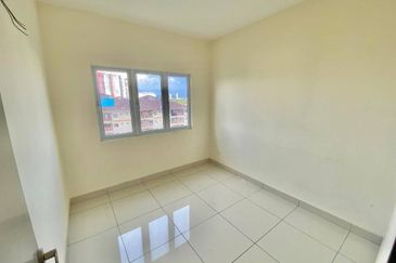 Koi Suites Condominium