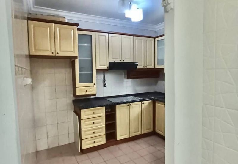 Idaman Sutera Condominium