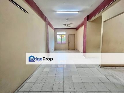 LOWER FLOOR Pangsapuri Cheras Utama, Cheras Selangor FOR SALE, Selangor, Cheras South