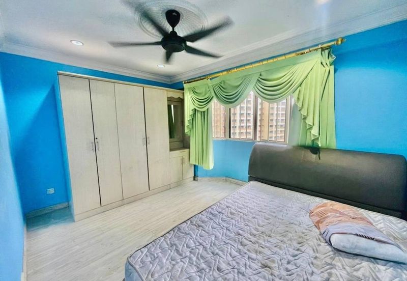 Putra Villa Kondominium