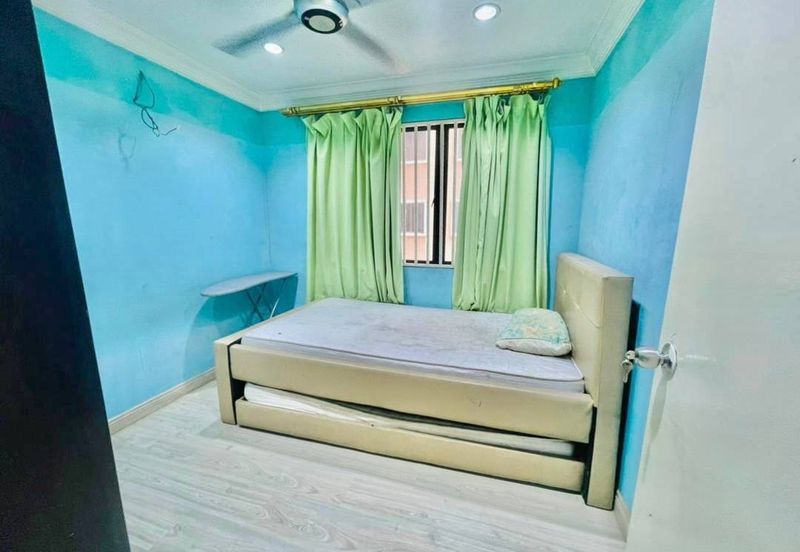 Putra Villa Kondominium