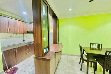 Putra Villa Kondominium