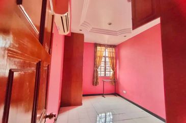 Putra Indah Condominium