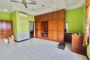 Putra Indah Condominium