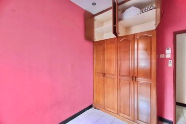 Putra Indah Condominium