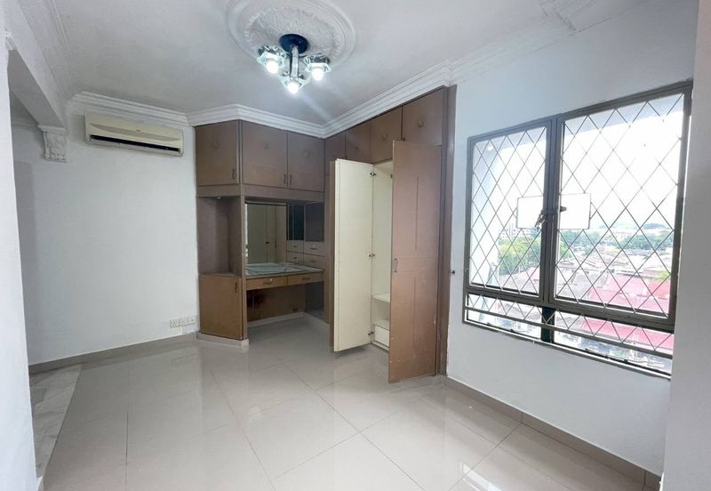 Le Jardine Condominium