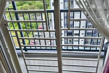 D'Kristal Apartment @ Setia EcoHill (Pangsapuri D'Kristal)