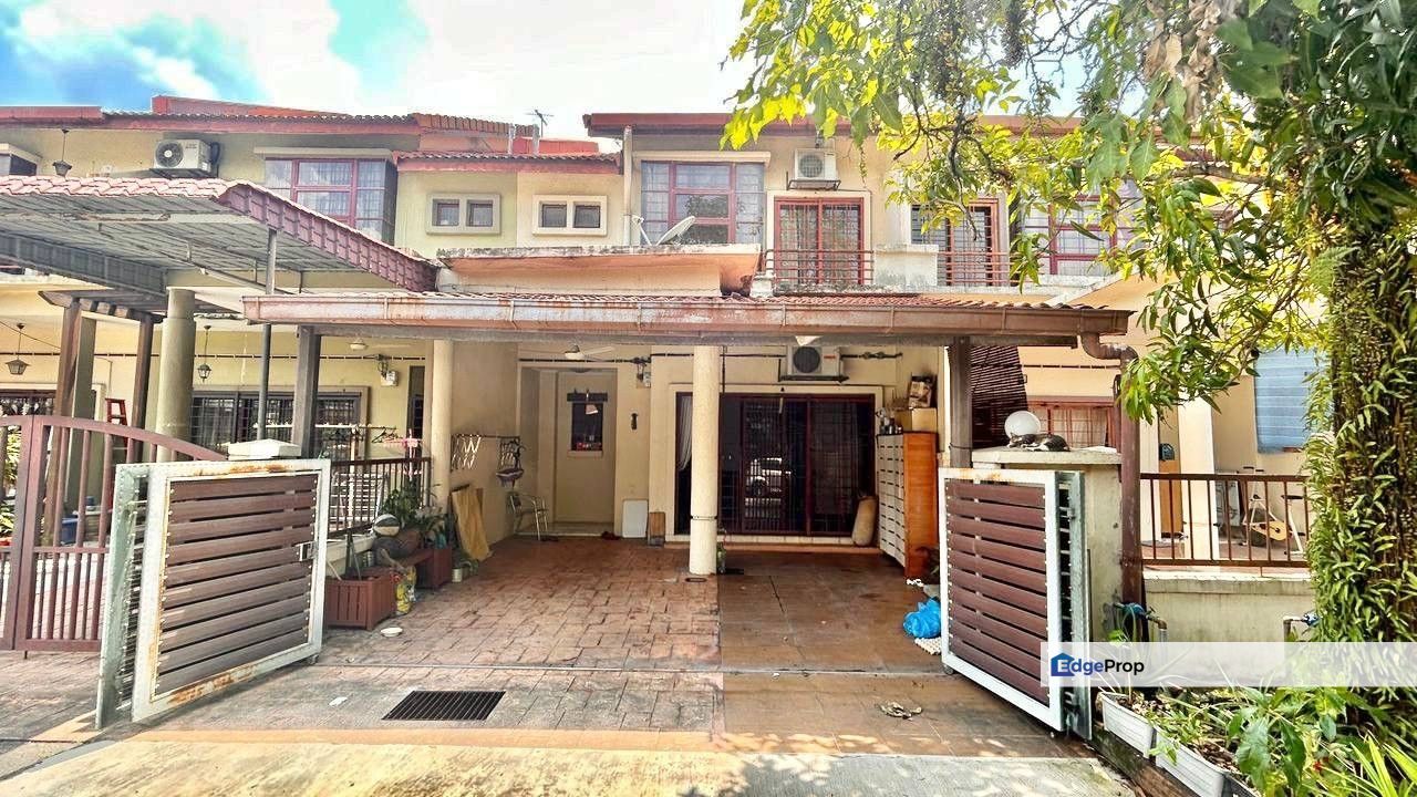 WALKING DISTANCE to LRT Double Storey Taman Puchong Prima Selangor FOR SALE, Selangor, Puchong