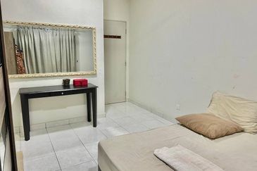 PR1MA One @ Laman View