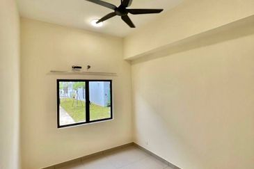 Monet Springtime @ Sunsuria City