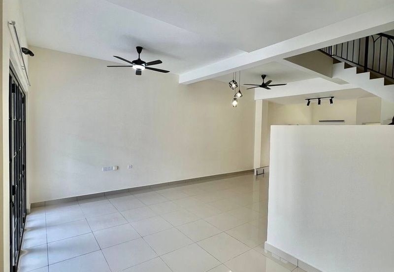 Monet Springtime @ Sunsuria City