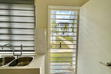 Monet Springtime @ Sunsuria City