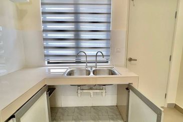 Monet Springtime @ Sunsuria City