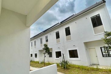 Monet Springtime @ Sunsuria City