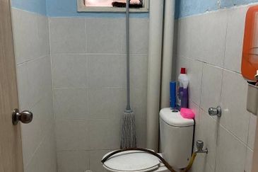 Apartment Teratai, Taman Sutera