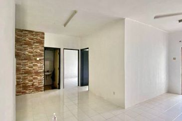 Vista Pinggiran, Taman Pinggiran Putra