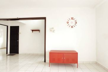 Pangsapuri Kristal (Crystal Tower), Taman Bukit Indah