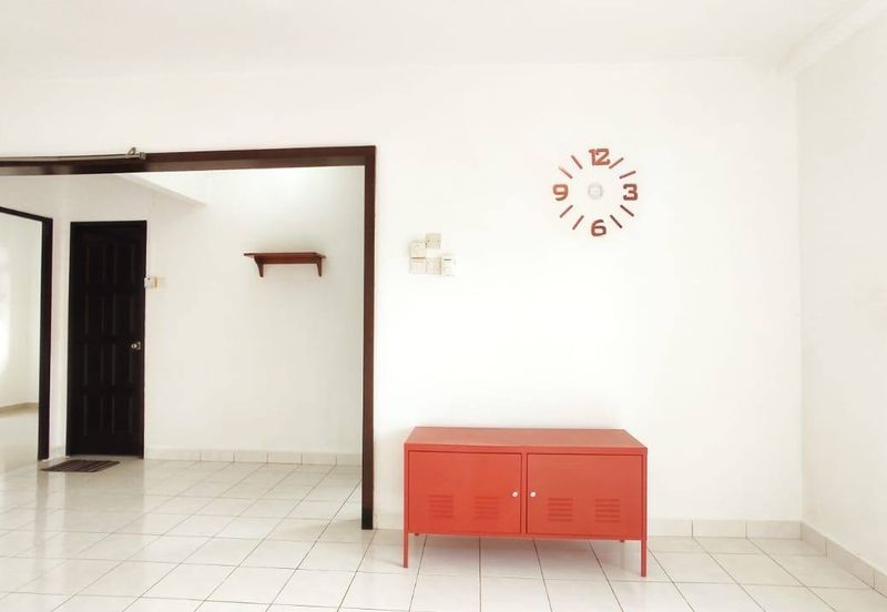 Pangsapuri Kristal (Crystal Tower), Taman Bukit Indah