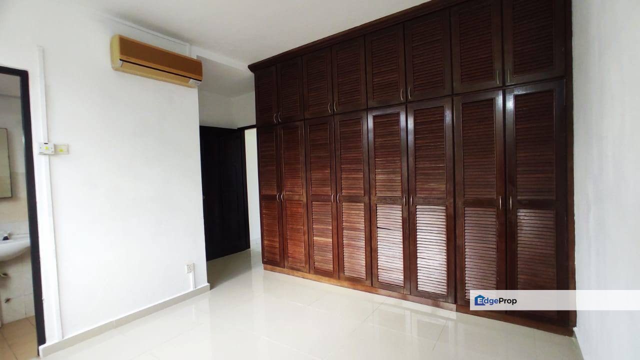 Crystal Tower Apartment (Pangsapuri Kristal) Taman Bukit Indah, Ampang FOR SALE, Selangor, Ampang