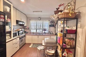 Taman Amanputra, Puchong South