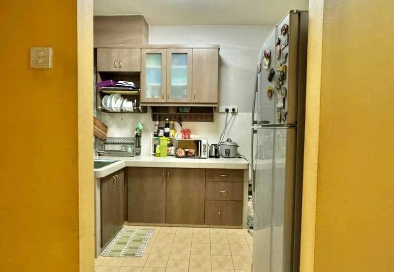 Kondominium Tiara Intan, Taman Bukit Indah