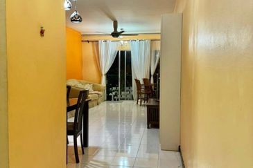 Kondominium Tiara Intan, Taman Bukit Indah