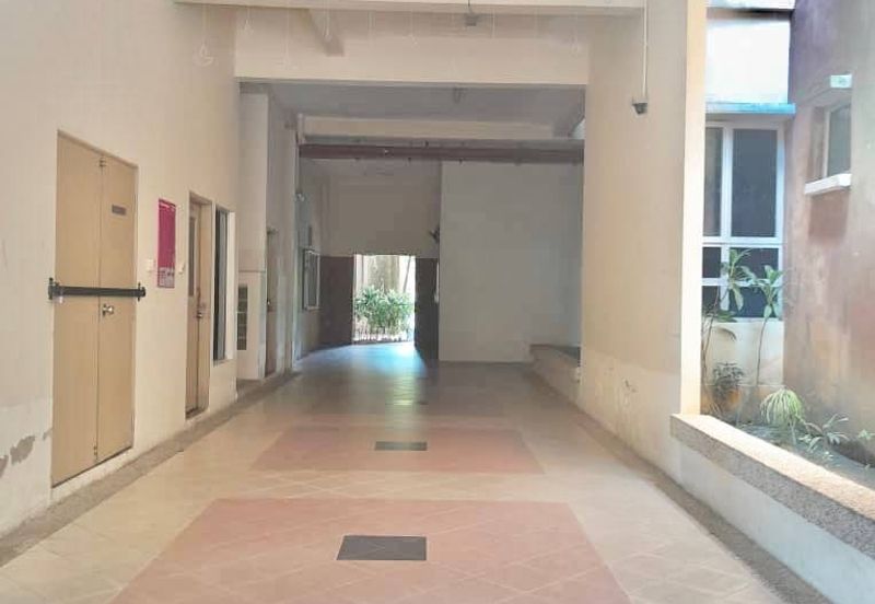 Kondominium Tiara Intan, Taman Bukit Indah