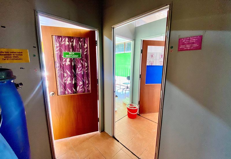 Bandar Tun Razak Business Centre