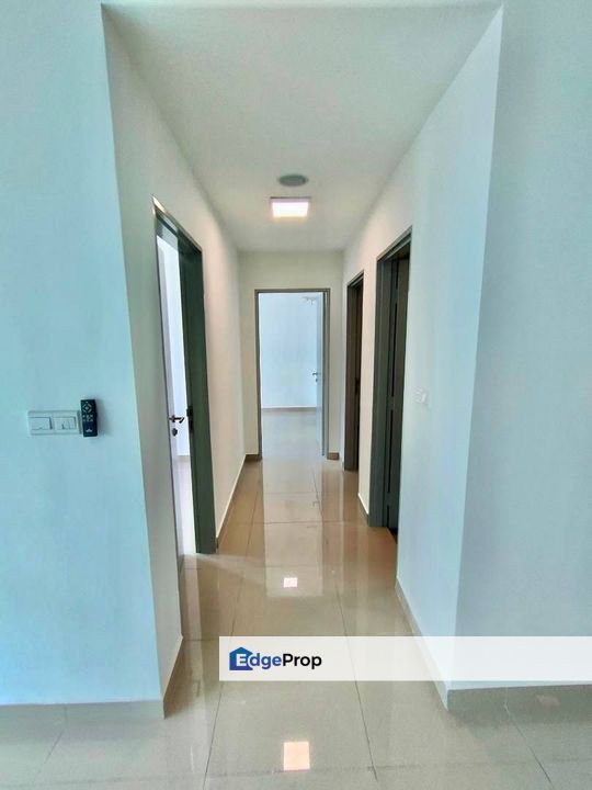 FREEHOLD Twinz Residence Puchong Jaya KL with 2 CAR PARKS FOR SALE, Selangor, Puchong