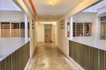 D'Cerrum Apartment @ Setia EcoHill