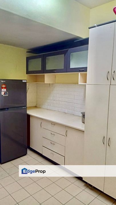 FREEHOLD with 2 CAR PARKS Plaza Indah Taman Sepakat Indah Kajang FOR SALE, Selangor, Kajang