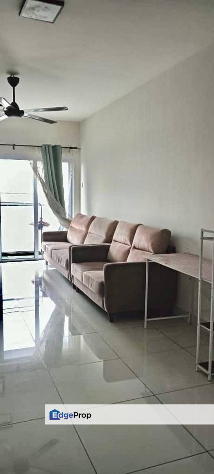 Koi Prima Taman Mas Puchong Selangor with 3 CAR PARKS FOR SALE, Selangor, Puchong