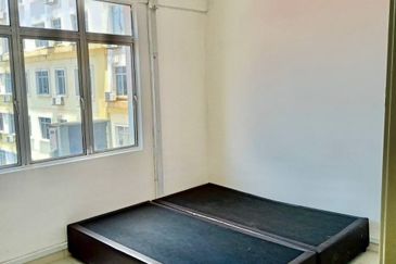 The Academia @ South City Plaza Apartment