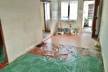 Rumah Pangsa Impian, Bandar Saujana Putra