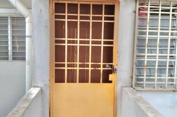 Rumah Pangsa Impian, Bandar Saujana Putra