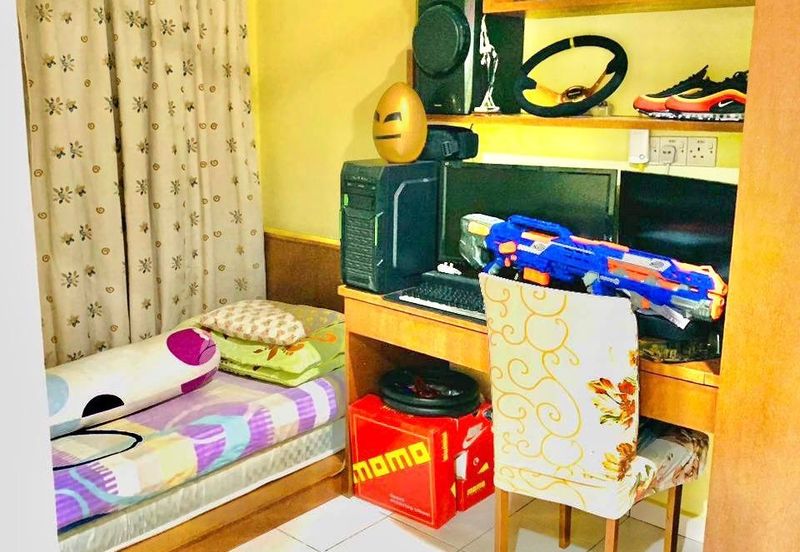 Vista Millennium Condominiums