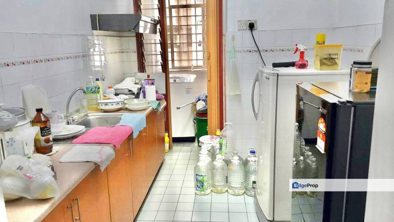 Abadi Indah Apartment Taman Desa KL with STRATA TITLE FOR SALE, Kuala Lumpur, Taman Desa 