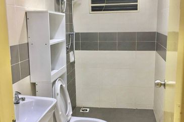 Putra Suria Residency Apartment