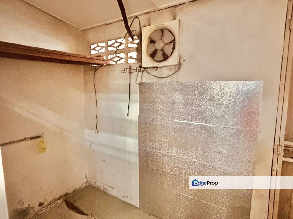 2 Storey Terrace Taman Rakan Sungai Long Cheras Kajang FOR SALE, Selangor, Cheras South