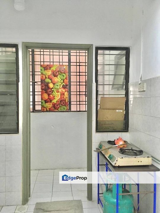 Vista Millennium Condo Desa Millennia Puchong Selangor FOR SALE, Selangor, Puchong