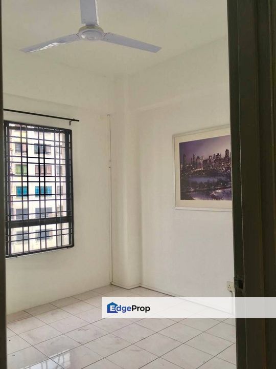 Vista Millennium Condo Desa Millennia Puchong Selangor FOR SALE, Selangor, Puchong