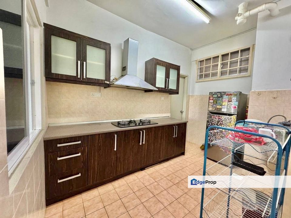 FULLY FURNISHED Juta Mines Condo Taman Sri Timah Balakong FOR SALE, Selangor, Seri Kembangan