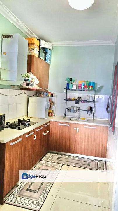 Koi Prima Taman Mas Puchong with 2 CAR PARKS FOR SALE, Selangor, Puchong