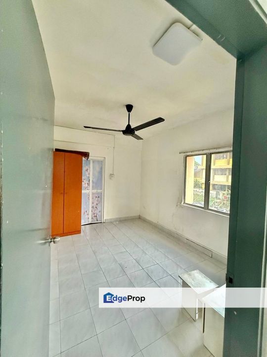 1ST FLOOR Kenaria Condominium Taman Sri Kenari Kajang FOR SALE, Selangor, Kajang