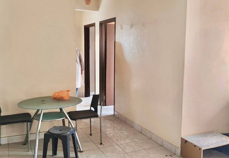 Vista Millennium Condominiums