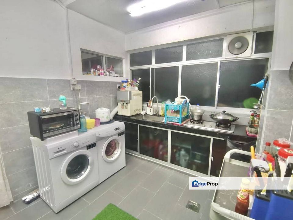 Apartment Vista Lavender Bandar Kinrara Puchong GROUND FLOOR FOR SALE, Selangor, Bandar Kinrara Puchong