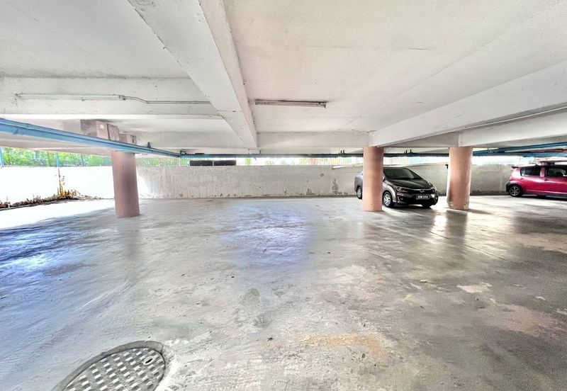 Le Jardine Condominium