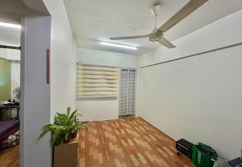 Saujana Ria Apartment